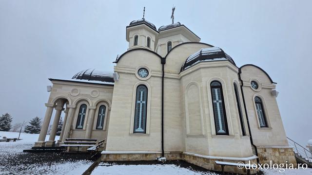 Mănăstirea Sfântul Ierarh Vasile cel Mare, Someșul Cald