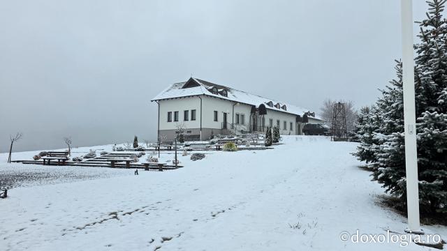 Mănăstirea Sfântul Ierarh Vasile cel Mare, Someșul Cald