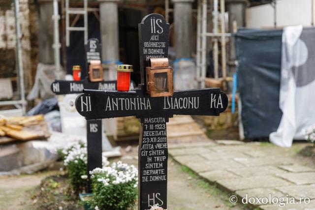 Mormântul Sfintei Cuvioase Antonina de la Tismana