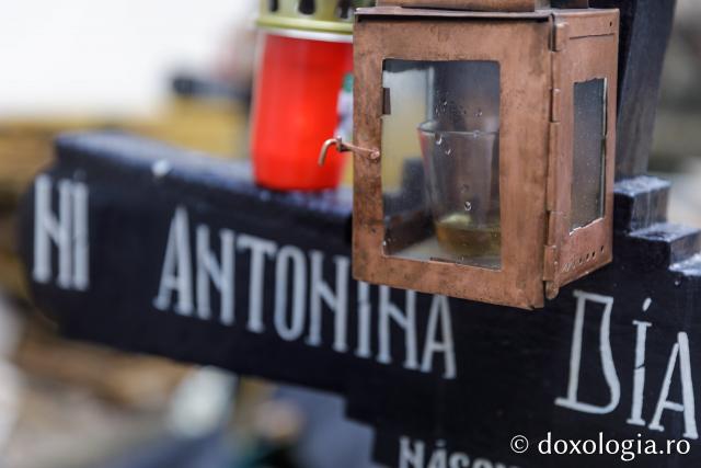 Mormântul Sfintei Cuvioase Antonina de la Tismana