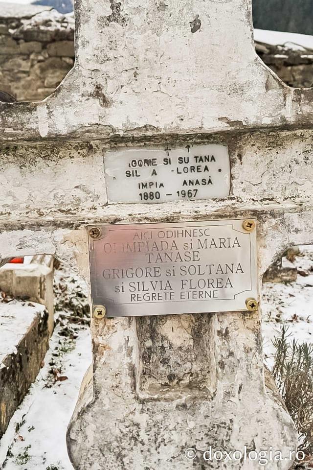 Mormântul Sfintei Olimpiada de la Fărcașa