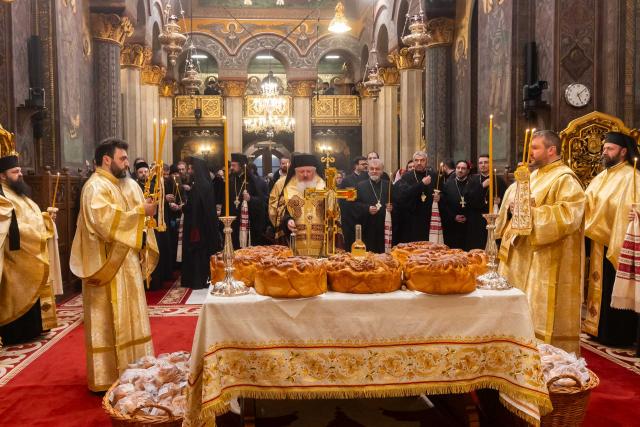 Ultimul parastas pentru cele 16 femei românce canonizate