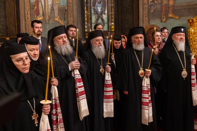 Ultimul parastas pentru cele 16 femei românce canonizate