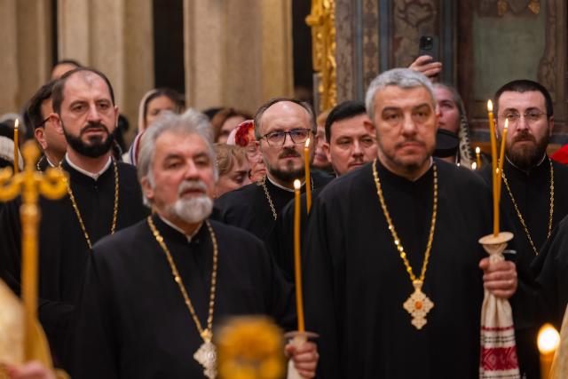 Ultimul parastas pentru cele 16 femei românce canonizate