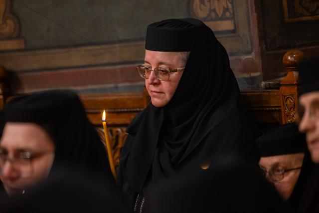 Ultimul parastas pentru cele 16 femei românce canonizate