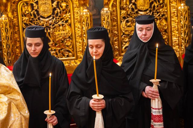 Ultimul parastas pentru cele 16 femei românce canonizate