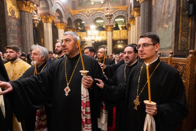 Ultimul parastas pentru cele 16 femei românce canonizate