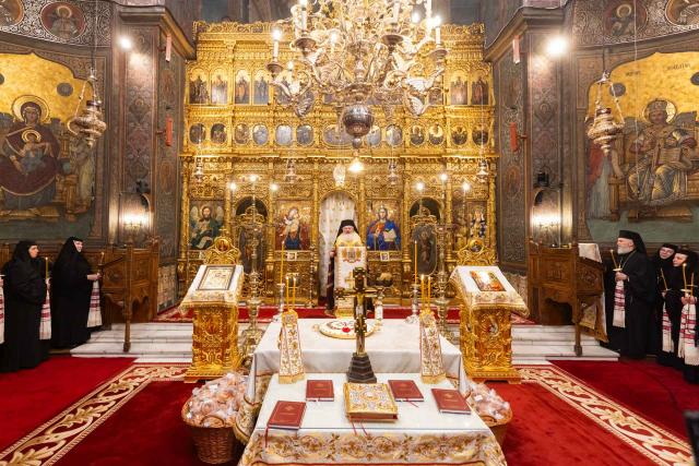 Ultimul parastas pentru cele 16 femei românce canonizate