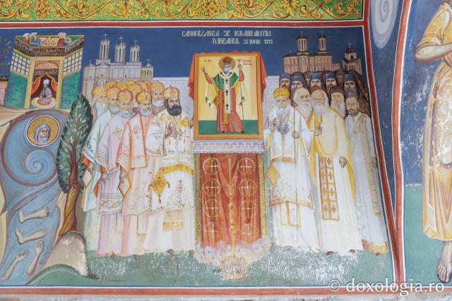 Fresca de la intrarea Mănăstirii Antim