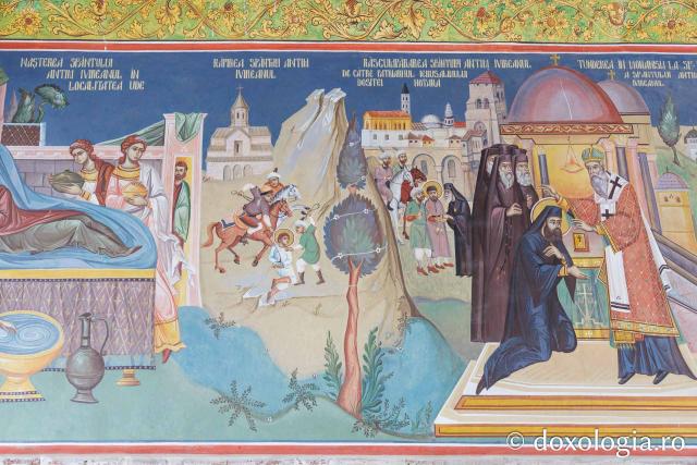 Fresca de la intrarea Mănăstirii Antim