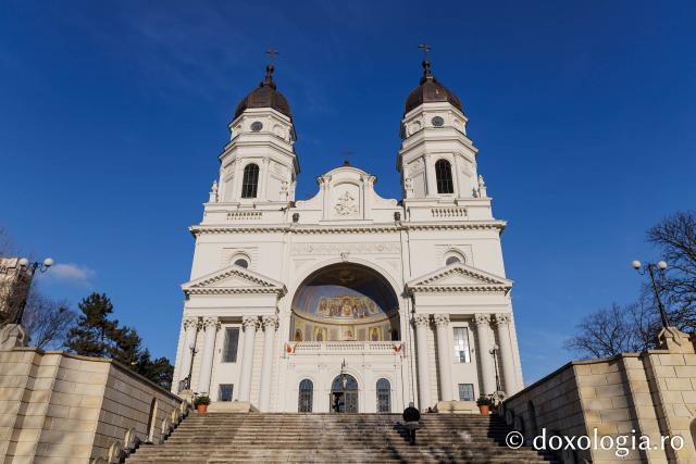 Priveghere la Catedrala Mitropolitană din Iași, în ajunul Întâmpinării Domnului