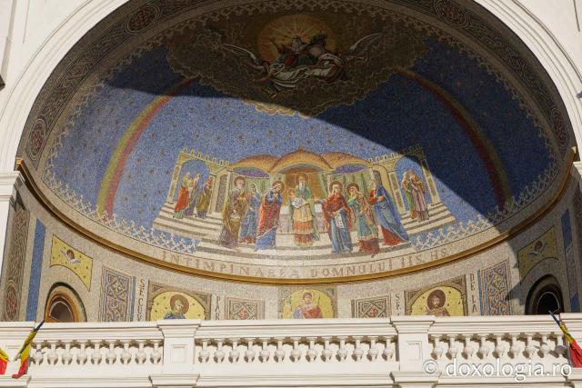 Priveghere la Catedrala Mitropolitană din Iași, în ajunul Întâmpinării Domnului