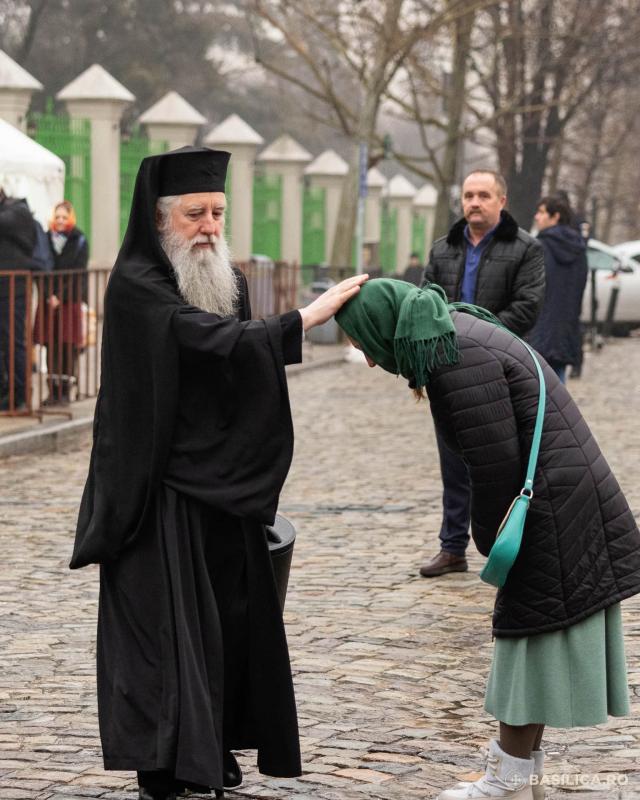 Sfânta Liturghie și proclamarea generală a canonizării celor 16 sfinte femei românce