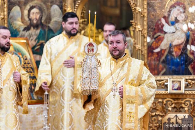 Sfânta Liturghie și proclamarea generală a canonizării celor 16 sfinte femei românce