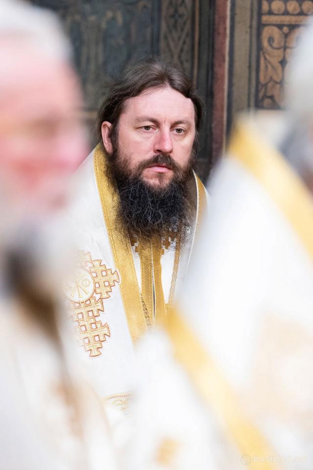 Sfânta Liturghie și proclamarea generală a canonizării celor 16 sfinte femei românce