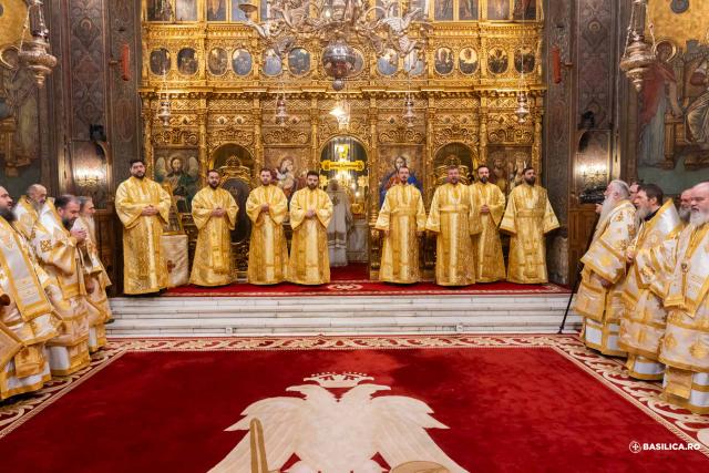 Sfânta Liturghie și proclamarea generală a canonizării celor 16 sfinte femei românce