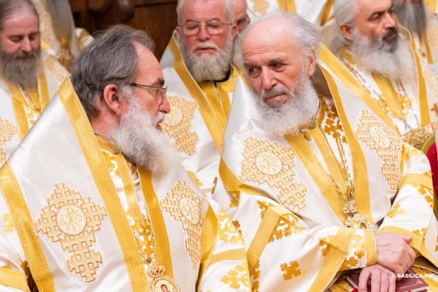 Sfânta Liturghie și proclamarea generală a canonizării celor 16 sfinte femei românce