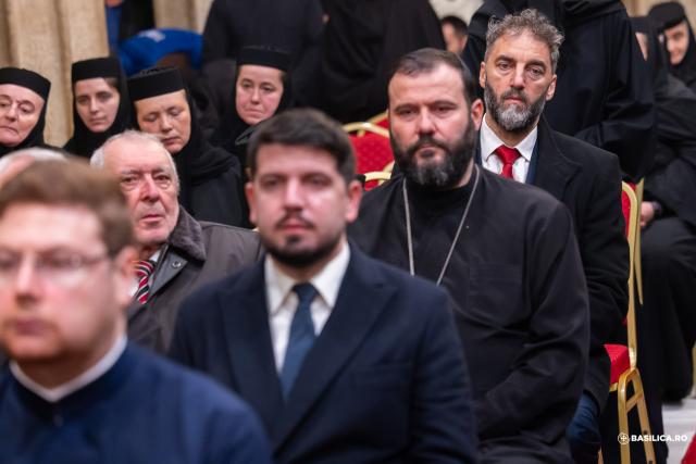 Sfânta Liturghie și proclamarea generală a canonizării celor 16 sfinte femei românce