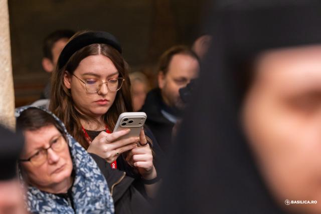 Sfânta Liturghie și proclamarea generală a canonizării celor 16 sfinte femei românce