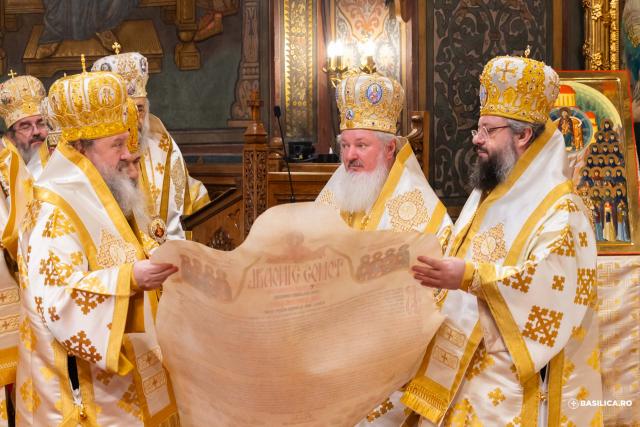 Sfânta Liturghie și proclamarea generală a canonizării celor 16 sfinte femei românce