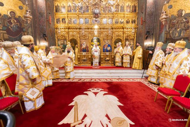 Sfânta Liturghie și proclamarea generală a canonizării celor 16 sfinte femei românce
