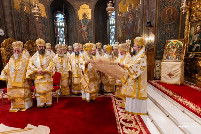 Sfânta Liturghie și proclamarea generală a canonizării celor 16 sfinte femei românce