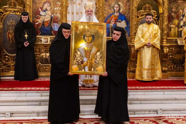 Sfânta Liturghie și proclamarea generală a canonizării celor 16 sfinte femei românce