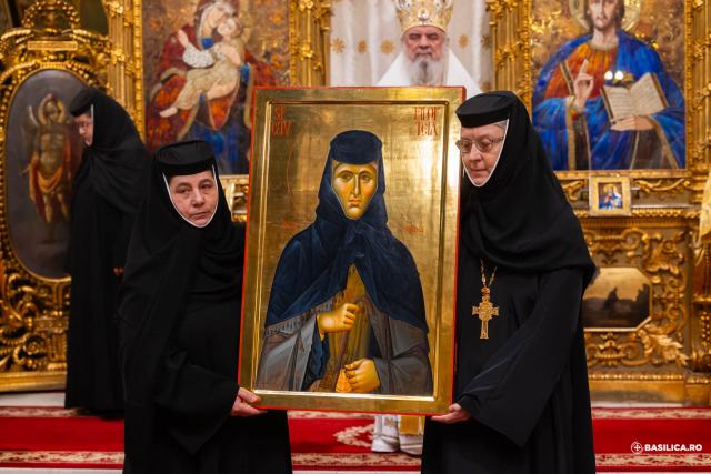 Sfânta Liturghie și proclamarea generală a canonizării celor 16 sfinte femei românce