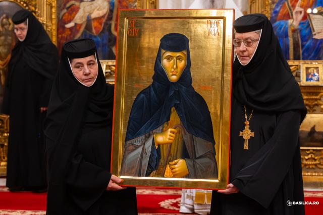 Sfânta Liturghie și proclamarea generală a canonizării celor 16 sfinte femei românce