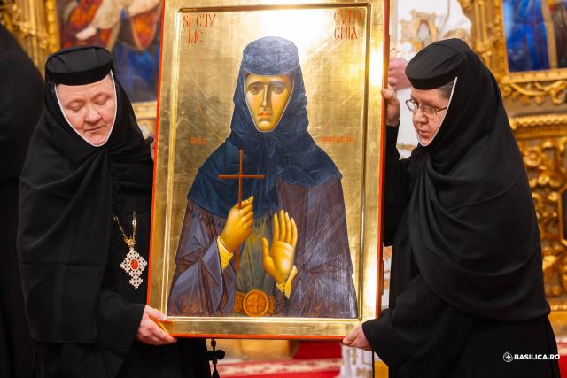 Sfânta Liturghie și proclamarea generală a canonizării celor 16 sfinte femei românce