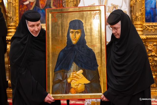 Sfânta Liturghie și proclamarea generală a canonizării celor 16 sfinte femei românce
