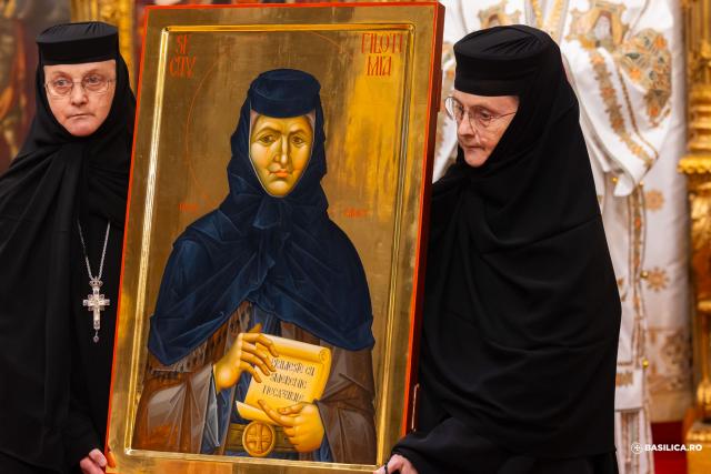 Sfânta Liturghie și proclamarea generală a canonizării celor 16 sfinte femei românce