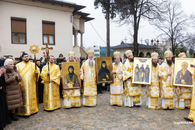 Sfânta Liturghie și proclamarea generală a canonizării celor 16 sfinte femei românce