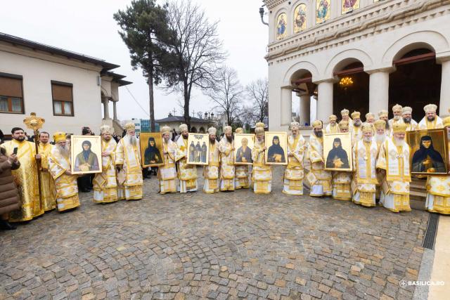 Sfânta Liturghie și proclamarea generală a canonizării celor 16 sfinte femei românce