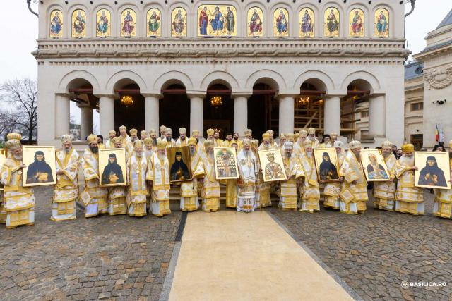 Sfânta Liturghie și proclamarea generală a canonizării celor 16 sfinte femei românce