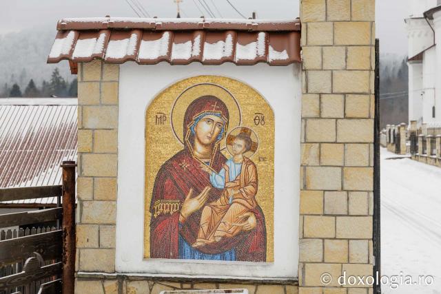 Schitul Vovidenia Neamț