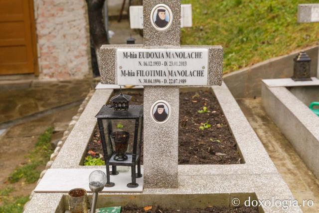 Cimitirul Mănăstirii Râmeț