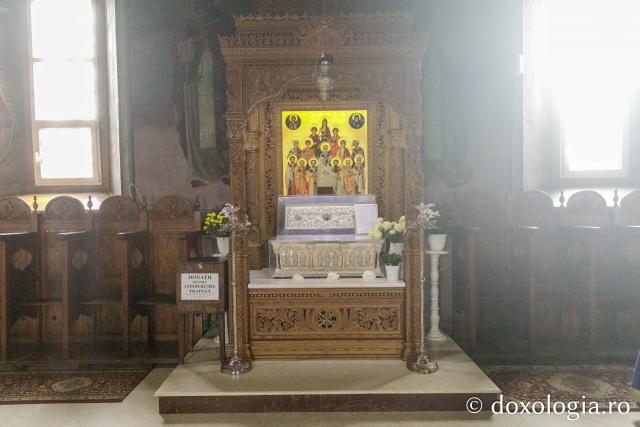 Mănăstirea Pasărea