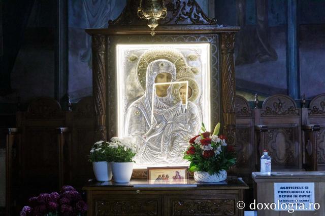 Mănăstirea Pasărea