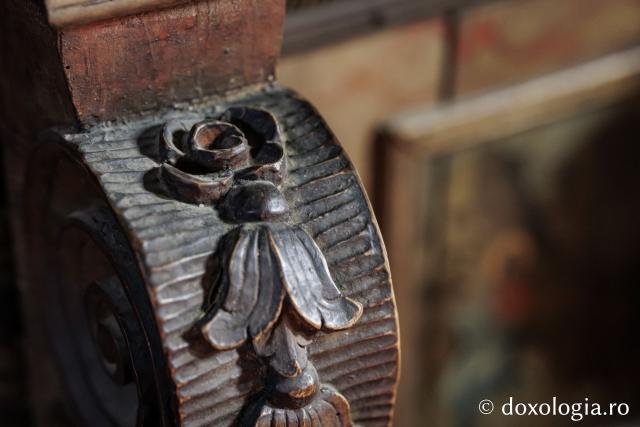 Catepeteasma din secolul al XVII-lea din biserica din Jigoreni