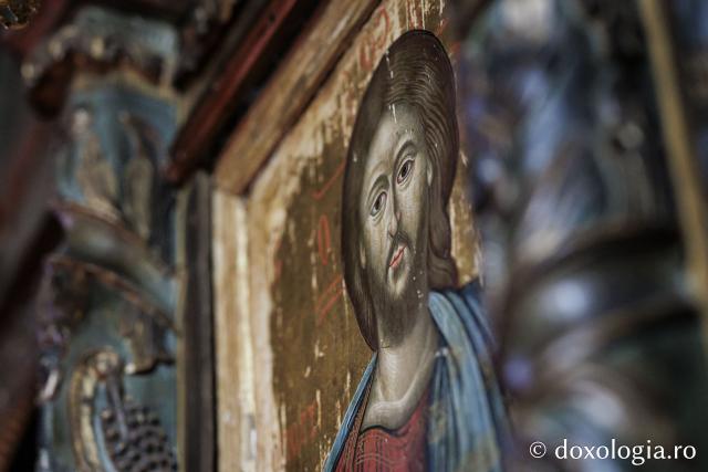 Catepeteasma din secolul al XVII-lea din biserica din Jigoreni