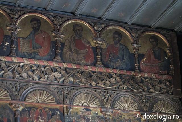 Catepeteasma din secolul al XVII-lea din biserica din Jigoreni