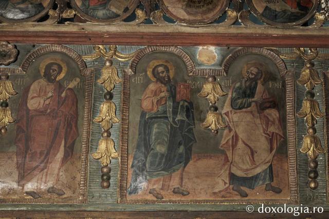 Catepeteasma din secolul al XVII-lea din biserica din Jigoreni