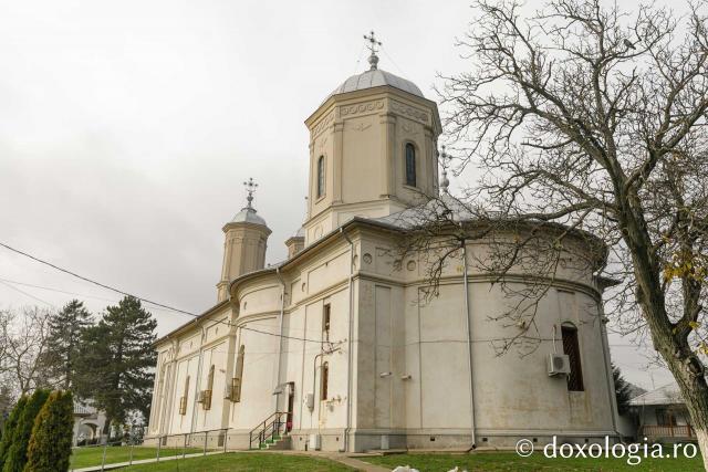 Mănăstirea Pasărea