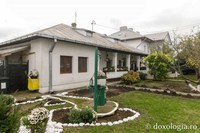 Mănăstirea Pasărea