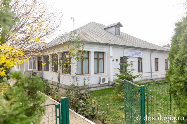 Mănăstirea Pasărea