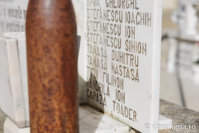 Cimitirul satului Farcașa din Județul Neamț