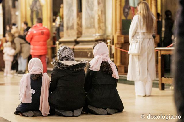 Denia Acatistului Bunei Vestiri la Catedrala mitropolitană din Iași