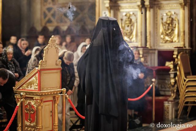 Denia Acatistului Bunei Vestiri la Catedrala mitropolitană din Iași