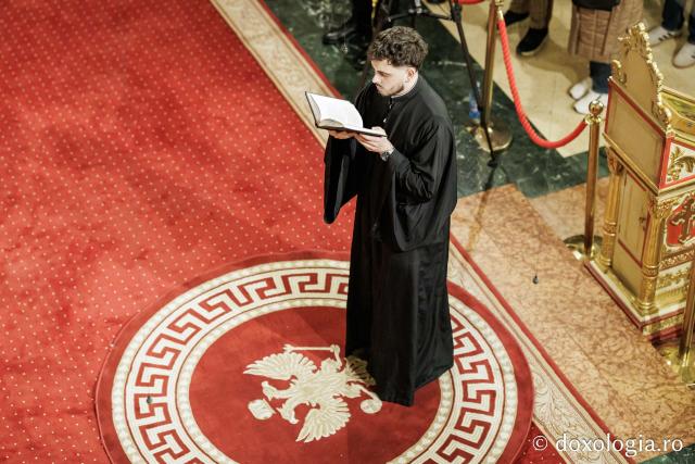 Denia Acatistului Bunei Vestiri la Catedrala mitropolitană din Iași